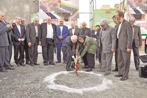 دکتر رضا خطیب نخستین هاسپس ایران را ساخت