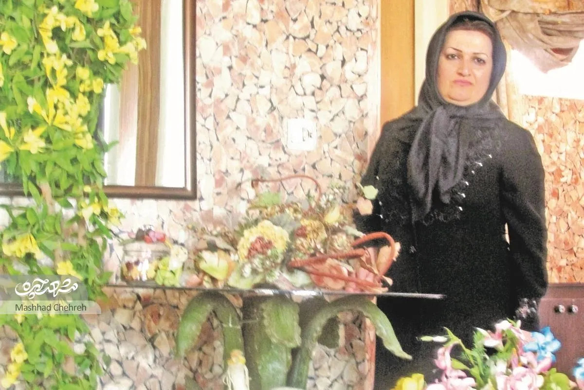 هنر گلسازی از روی طاقچه‌ها به کنج انباری خزیده است