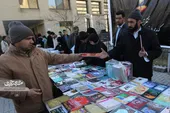 جمعه&zwnj;بازار کتاب مشهد از سال ۱۳۷۸ پابرجاست