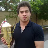 هیجان کبدی و استقامت کشتی را دوست دارم