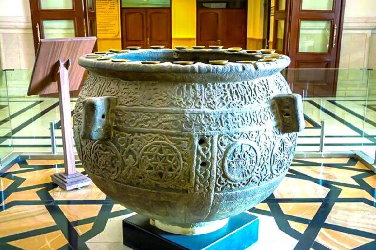 تاریخی