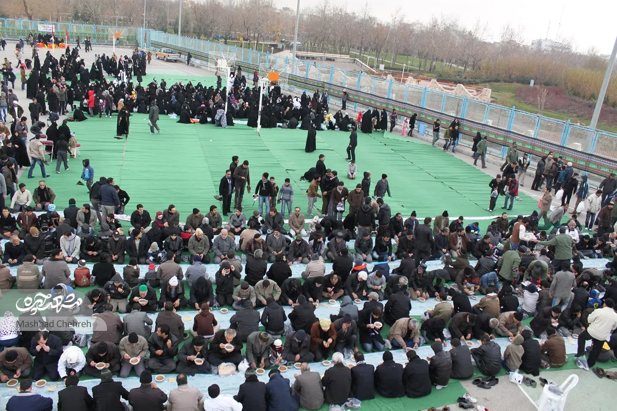تعزیه خوانی در چهارراه آزادشهر