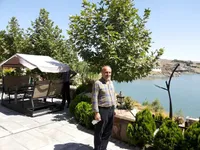 پیوند تجربه و شور جوانی 