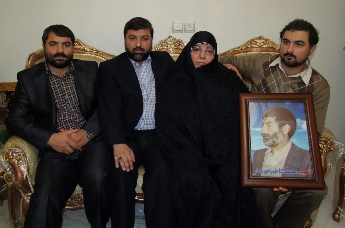 شهید محمدکاظم چوبدار پیش از انقلاب با رهبری شهید در زندان بود 
