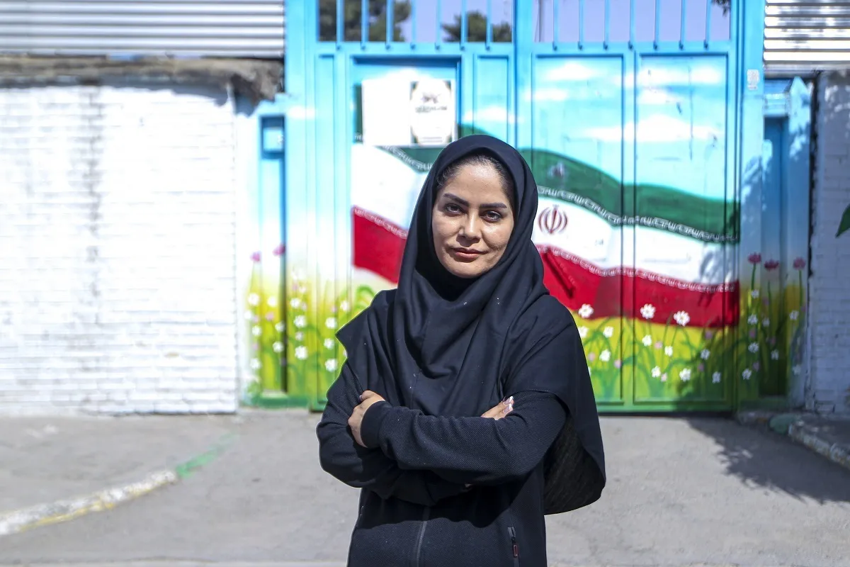 کارآفرینی خانم معلم برای دختران «مرضیه»