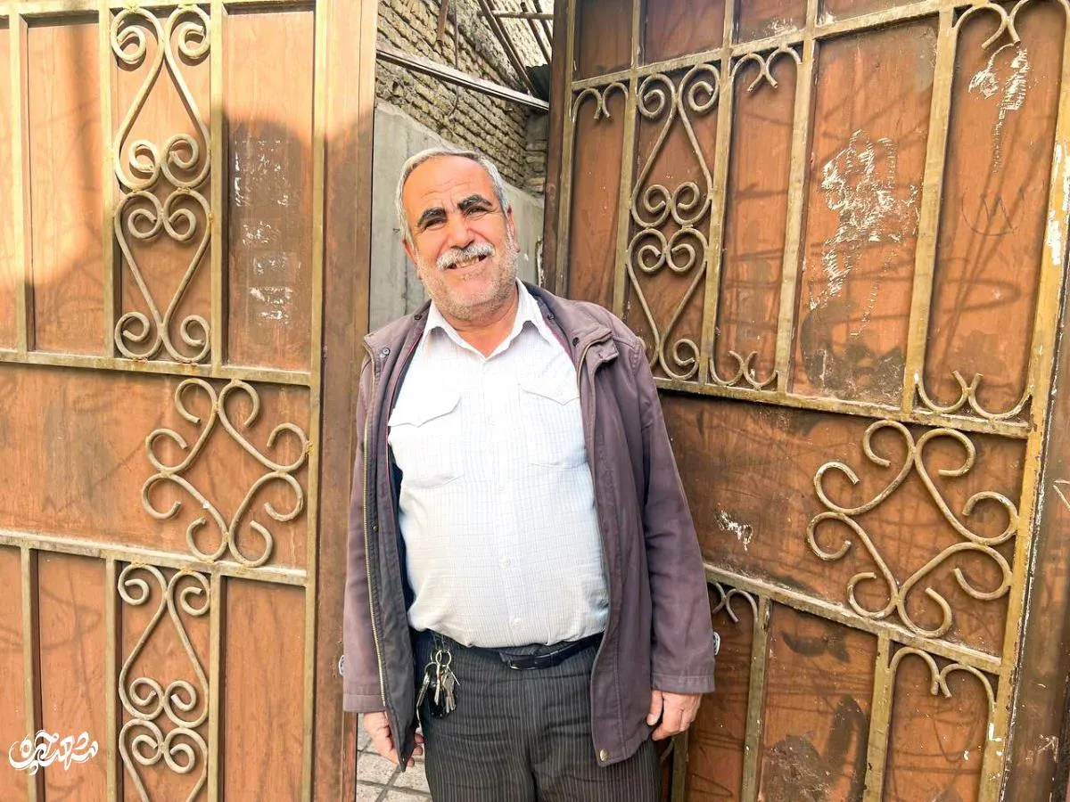 اولین همسایه