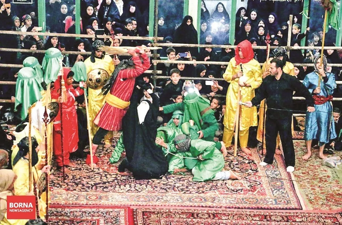 کاروان اسرای کربلا ‌در حسینیۀ «کر‌مانی‌ها» 