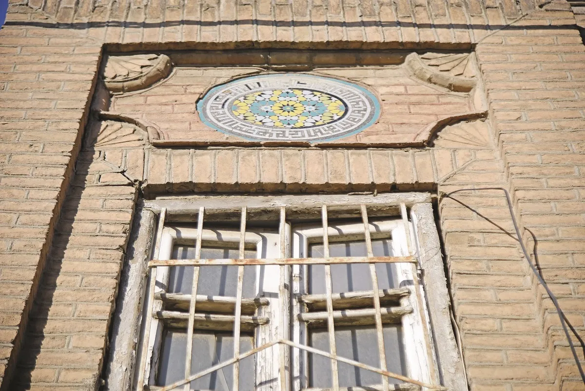 اولین‌های کوچه زردی