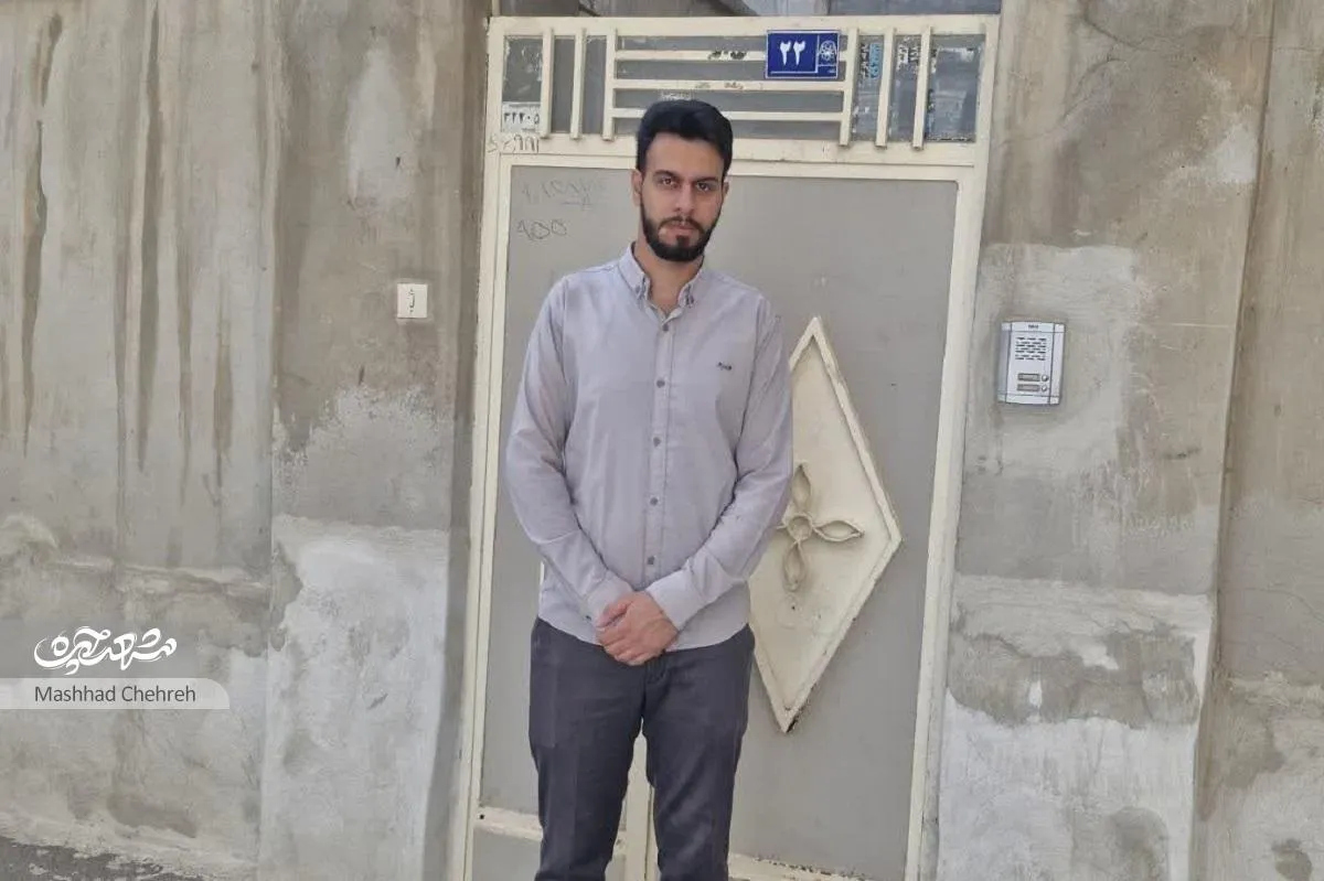 قرار دوچرخه‌سوارها زیر درخت توت محله کارگران