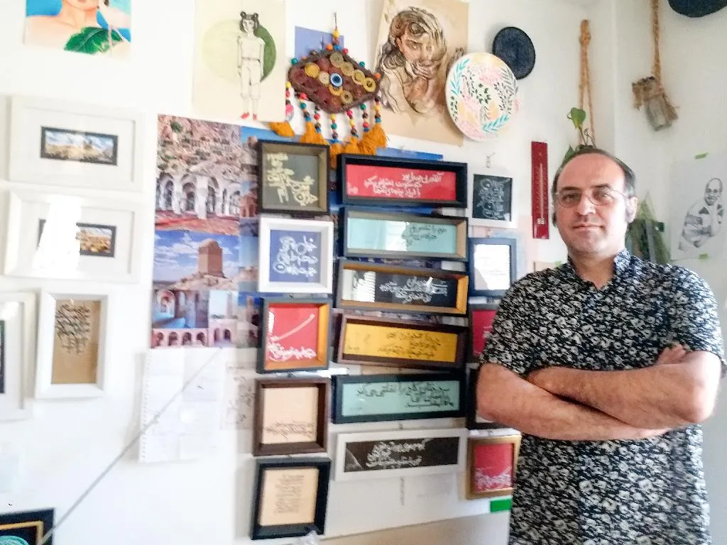 سید احمد حسینی ابریشمی هنرمند