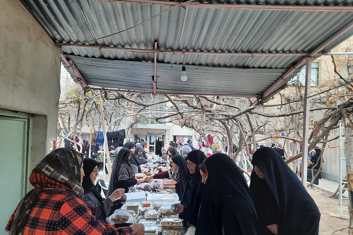 توانمندسازی بانوان در  بازارچه ۱۷ شهریور