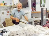 تخت داروغه وسط خیابان بود