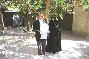 img-profile-author