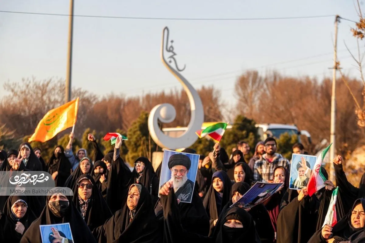 روایتی از تلاش اهالی منطقه ۳ و ۴ مشهد برای برچیدن بساط آشوب