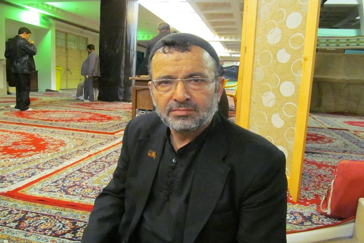 مداح محله شفا، برای حفظ سنت‌های عزاداری می‌کوشد