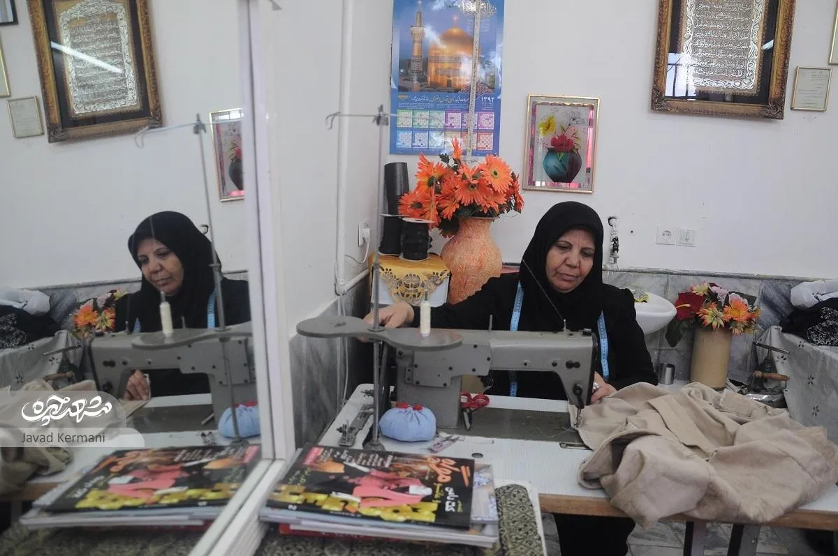 چادر‌های دوخت زهرا خانم در محله جاهدشهر نمونه است