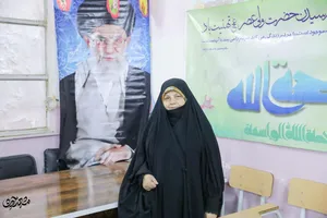 خانم موسوی و وقف زبان و زمان