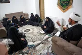 لیلا خانم بعد از شهادت رهبری، خانه&zwnj;اش را محفل روضه کرد