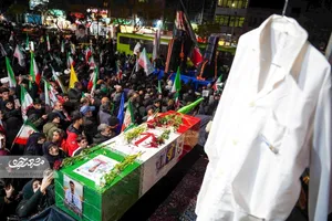 اتحاد همه تشکل‌ها برای یک آرمان در تجمع شبانه