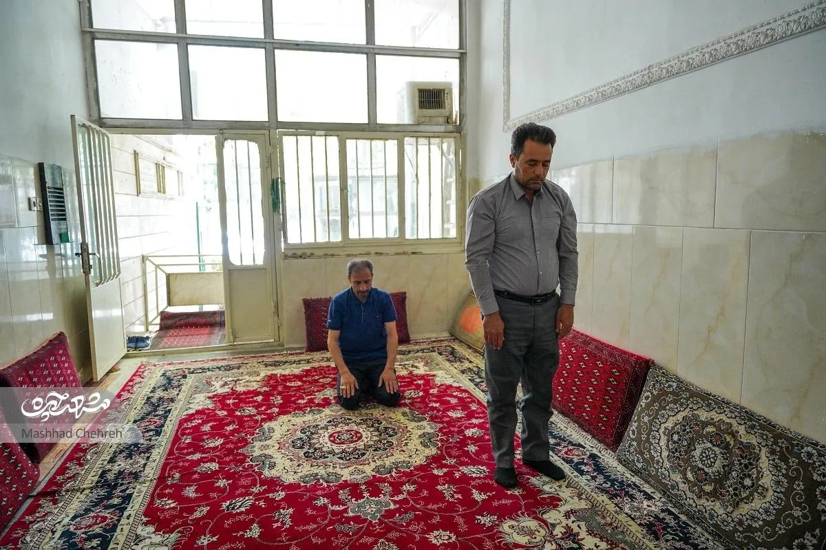 دَرِ مسجدمجید همیشه به روی نمازگزاران باز است