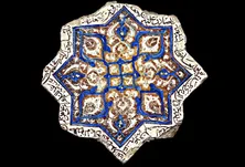 کاشی هشت‌پر زرین در بقعه خورشید هشتم