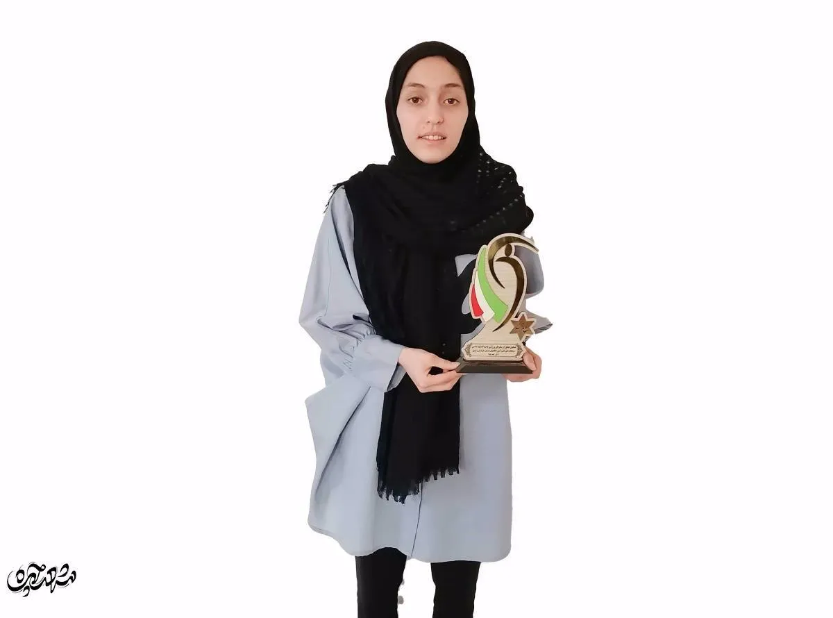 یلدا صفائیان