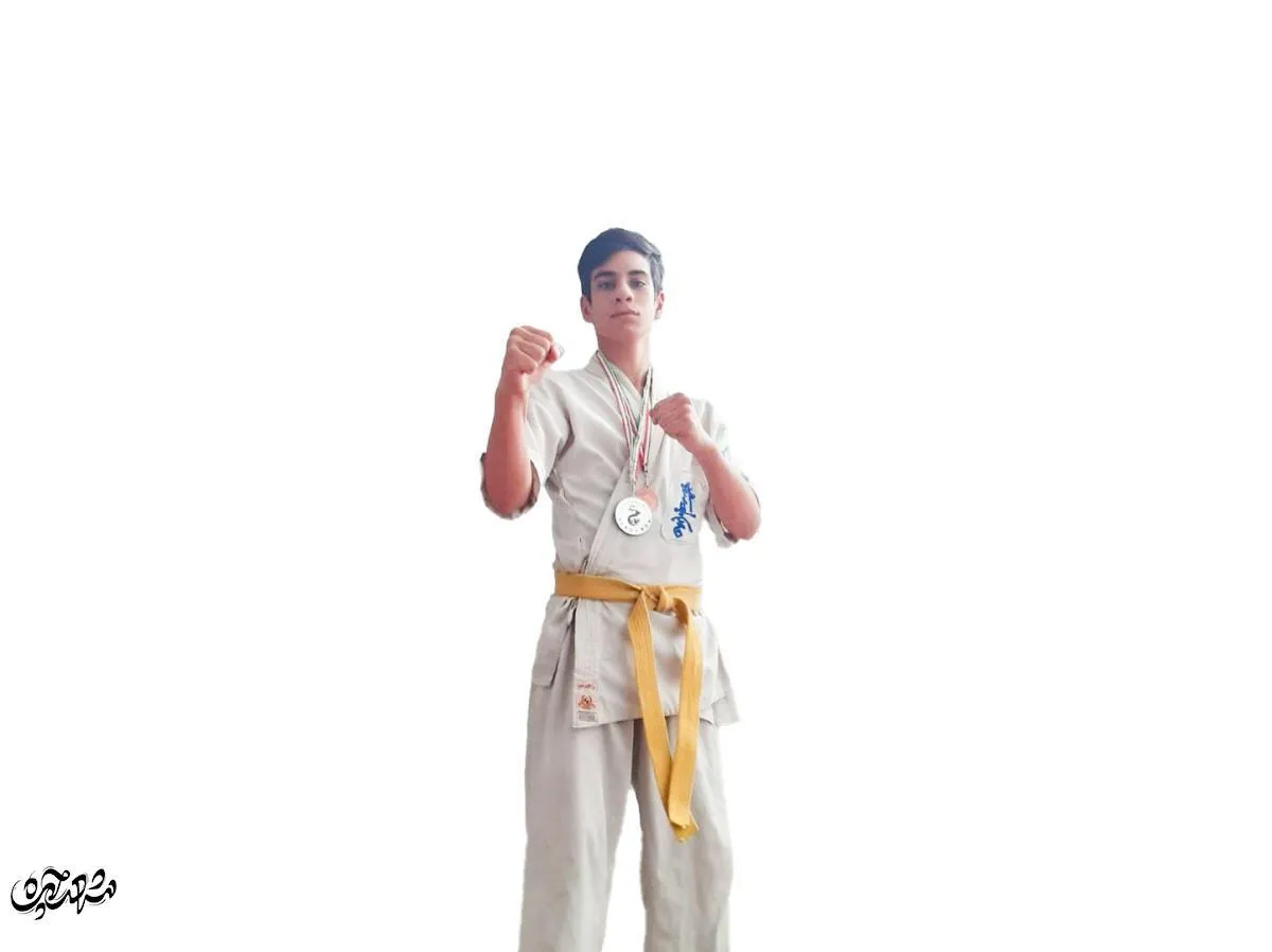 علی رضا اکبری
