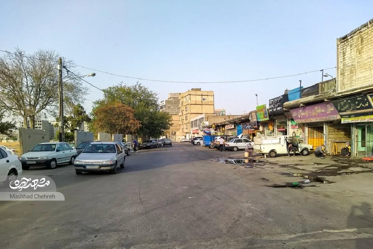کوچه درمانگاه تامین اجتماعی در محله حسین‌آباد