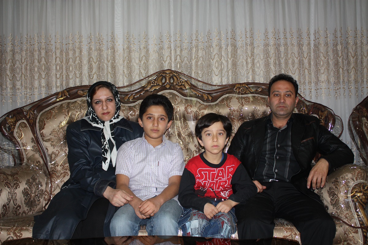 کاظم مستحقیراد چهره مطرح تنیس روی میز کشور است کاظم مستحقیراد چهره مطرح تنیس روی میز کشور است