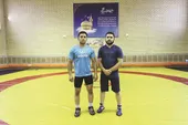 مسابقات پرهیجان کشتی در خانه شبستریان&zwnj;ها!