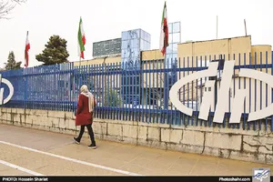 باغ‌های احمدآباد با جوی آب باغ سرم‌سازی سیراب می‌شدند