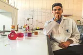 دانش&zwnj;آموز مخترع و شاعر!