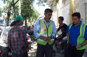 من مواظب موتورتان هستم شما به بیمار برسید!