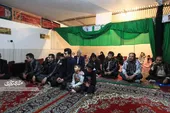خانه &laquo;مهدی کارکن&raquo; پاتوق اهالی نماز خوان محله امیریه است