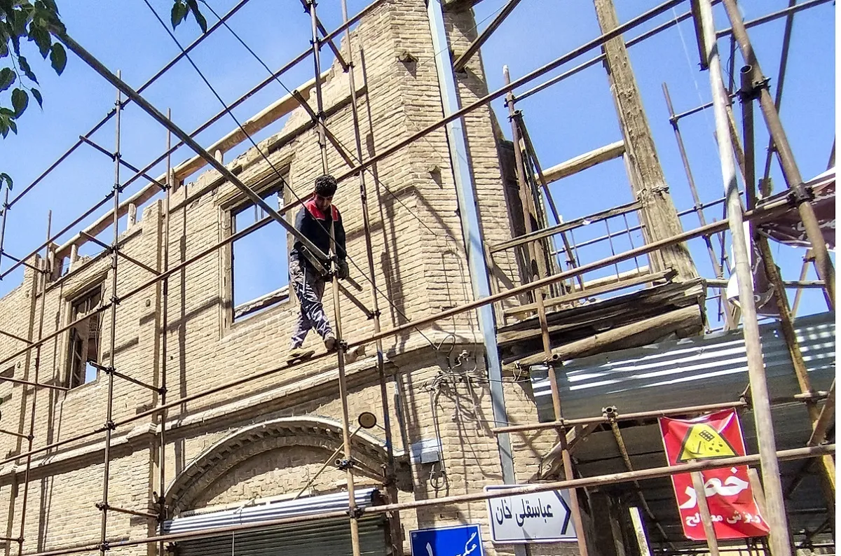 واکنش میراث‌فرهنگی به تخریب سرای عزیزالله‌اُف به بهانه مرمت