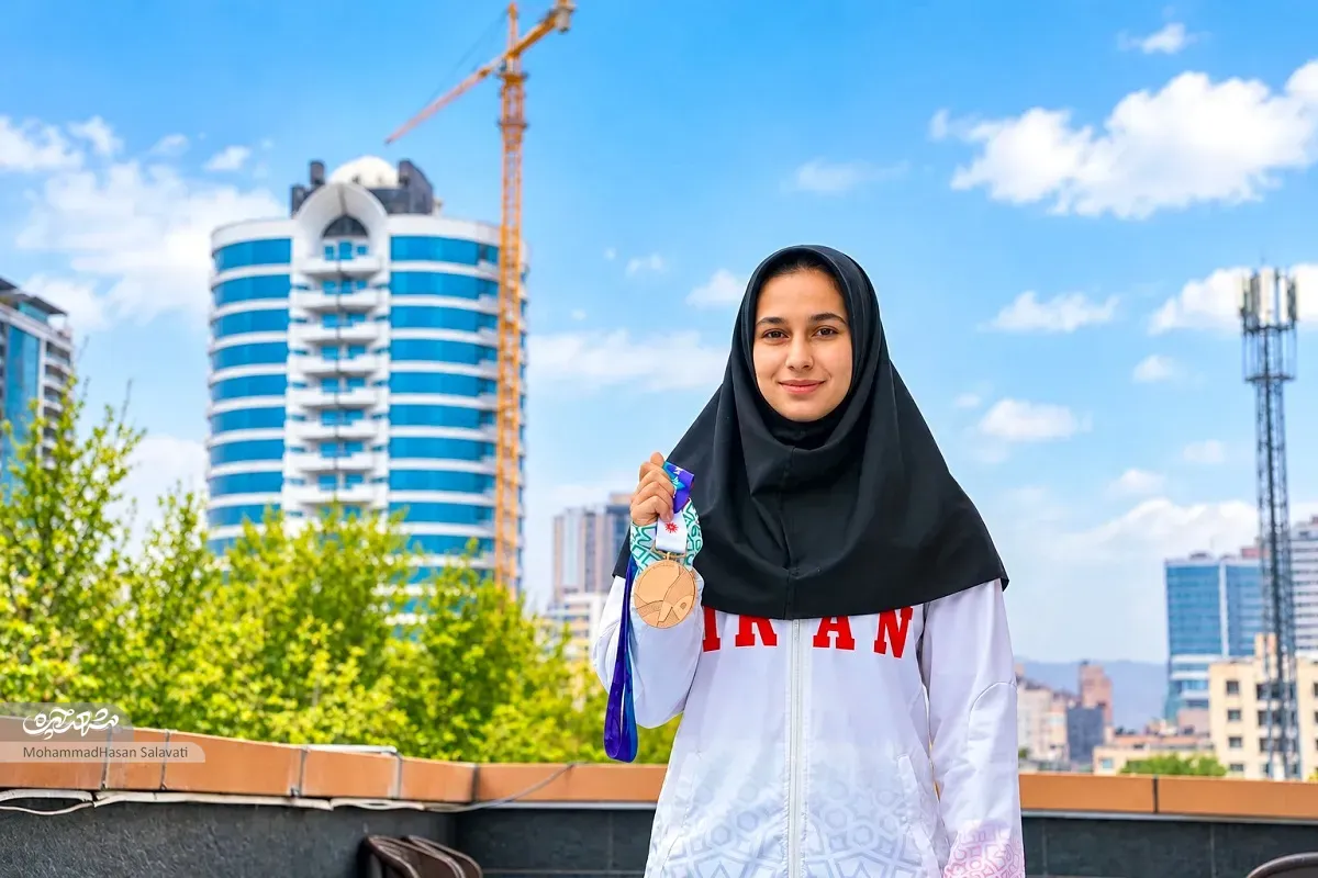 ریحانه کریمی