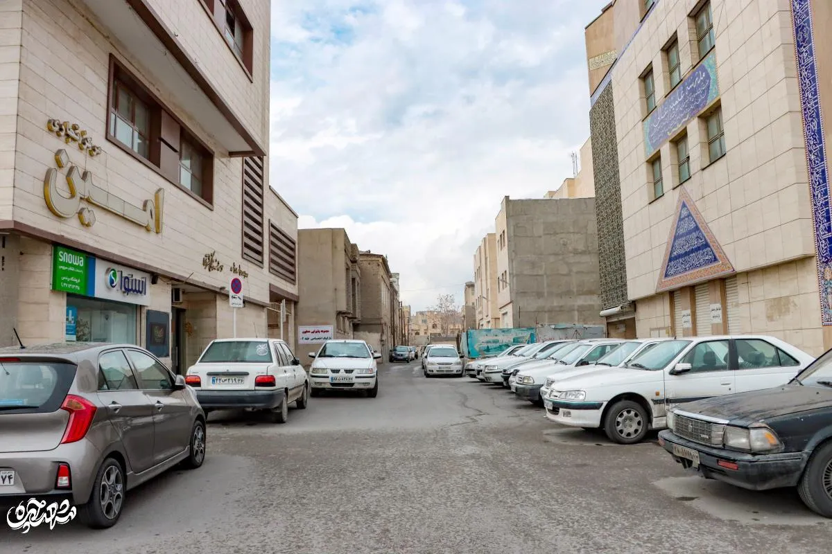 خیابان دانشگاه 1