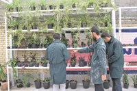 کار استثنایی بچه‌های معلول ذهنی هنرستان تلاش