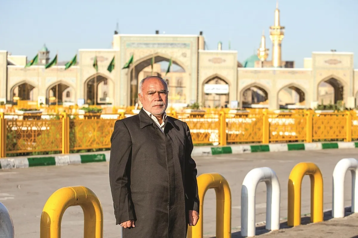 چهل سال نگهبانی از حرم امام رضا(ع)