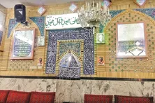 پذیرایی با نان و خرما در مسجد بازار سرشور