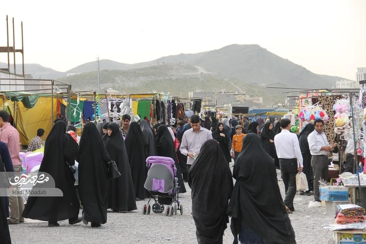 پنج‌شنبه‌بازار سرافرازان، نیاز خانواده‌ها را تامین می‌کند