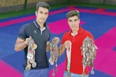 قهرمانی برادران رحمانی با جیب خالی