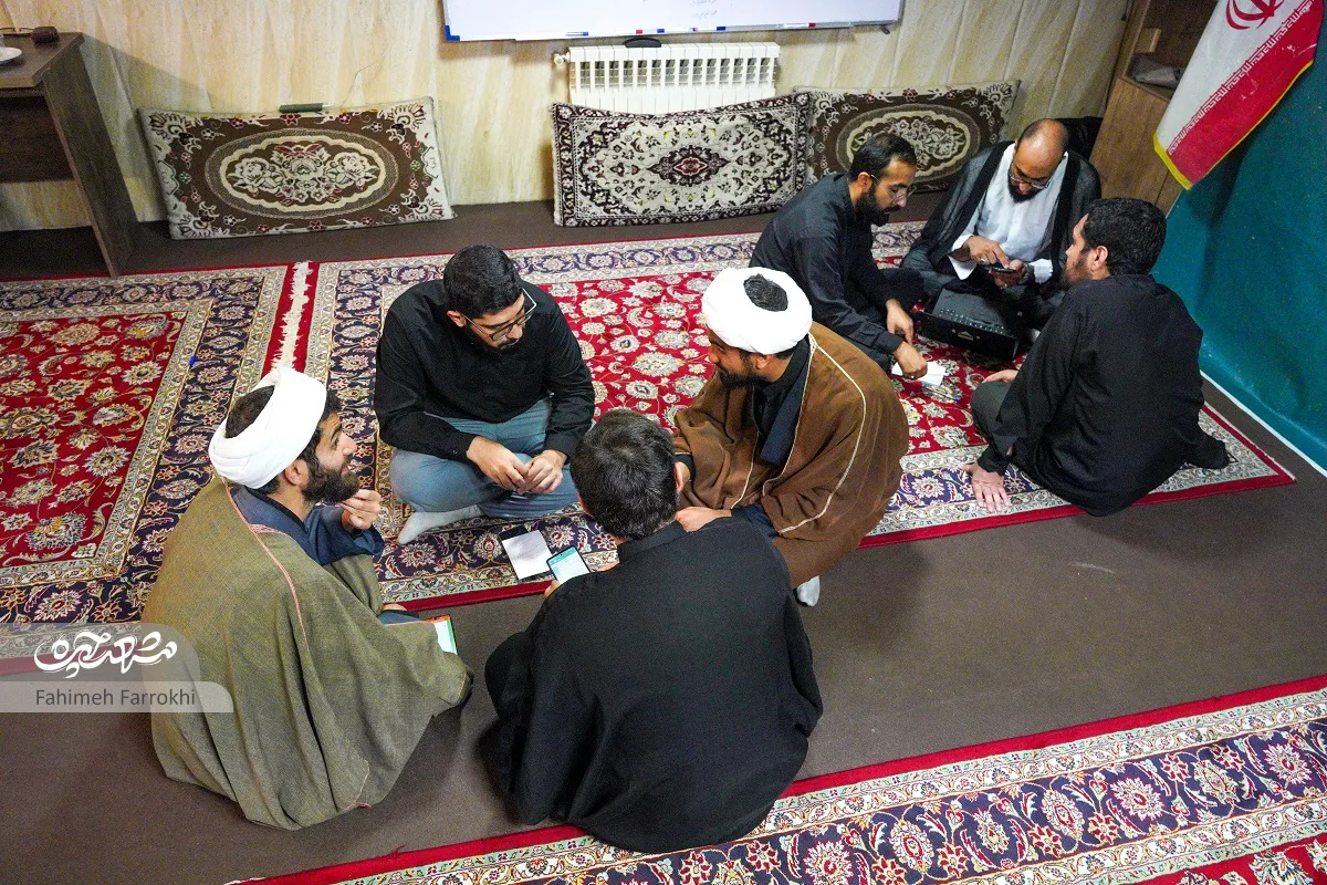 اجتماعات شبانه اجتماعات شبانه