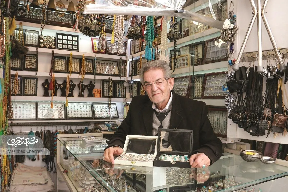 روایت دوستی‌ در مسجد حوض برجی