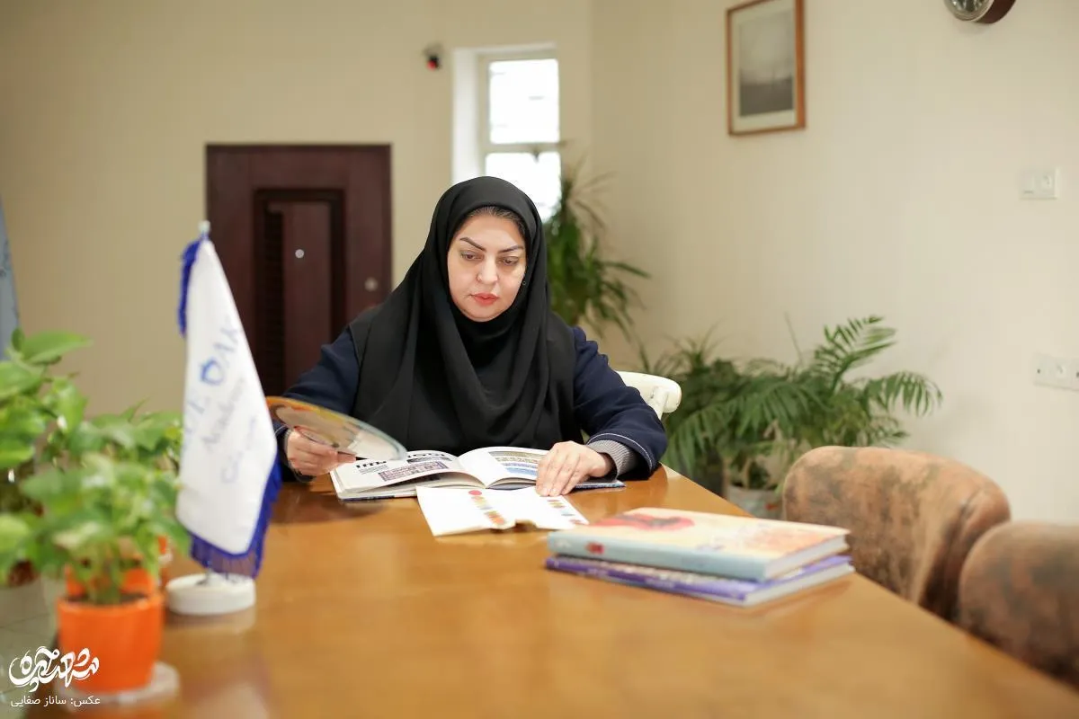 خانم سلماز آخوندی