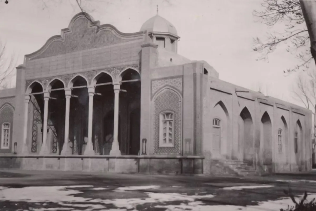 آرامگاه نادری