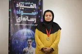 مدال طلای المپیاد سواد رسانه&zwnj;ای بر گردن نازنین صادقی
