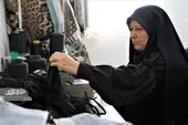 کارآفرینی فاطمه کرانی در خیاط&zwnj;خانه&zwnj; کوچک