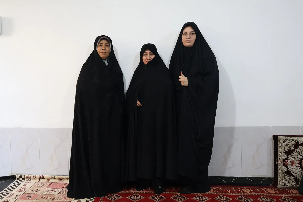 همسایه ها