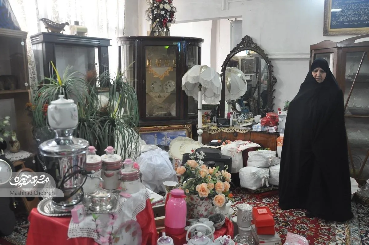 روح‌انگیز بیابانی مادر ۸۰۰ عروس مشهدی است